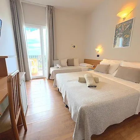 Hotel President 3*