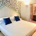 Hotel President